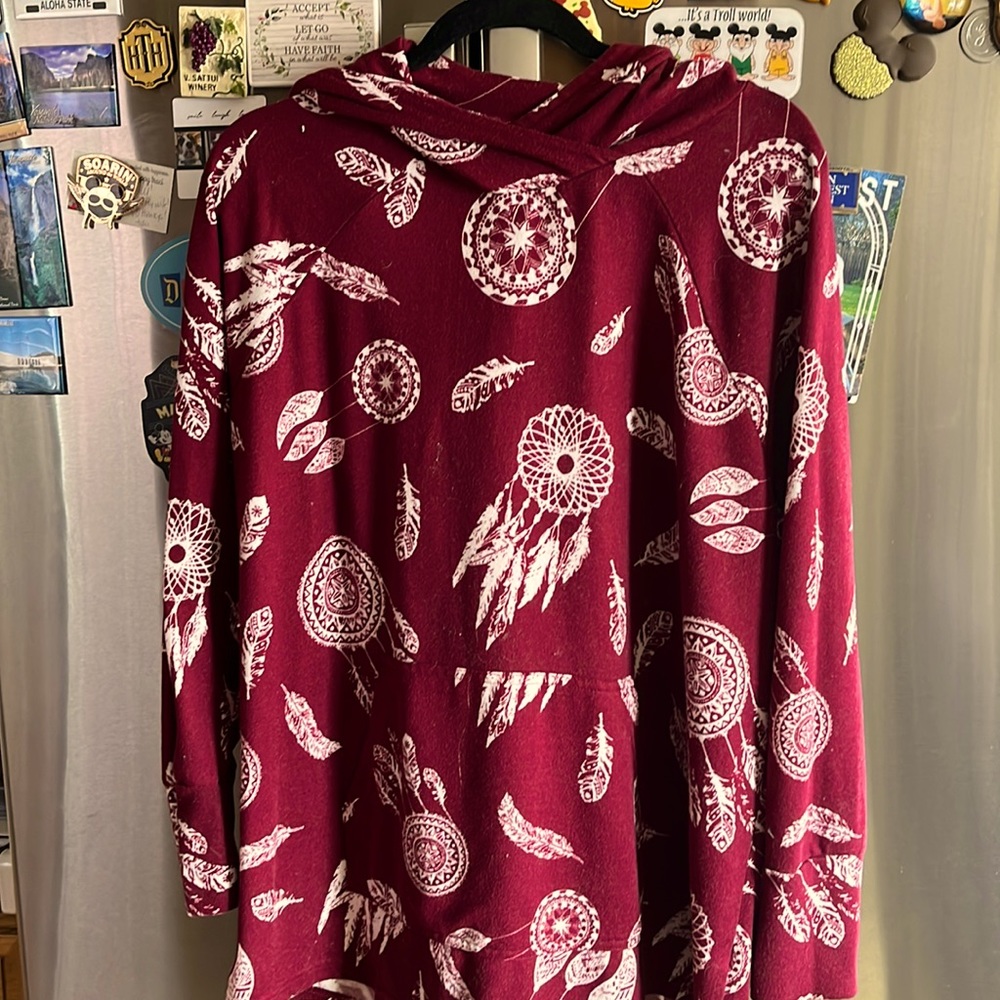 Lularoe Amber 2x Dream catcher hoodie